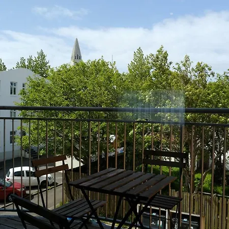 Saga By Ylma Apartahotel Reikiavik